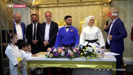 Siyah kuşak sahibi gelin, damadı yerden yere vurdu