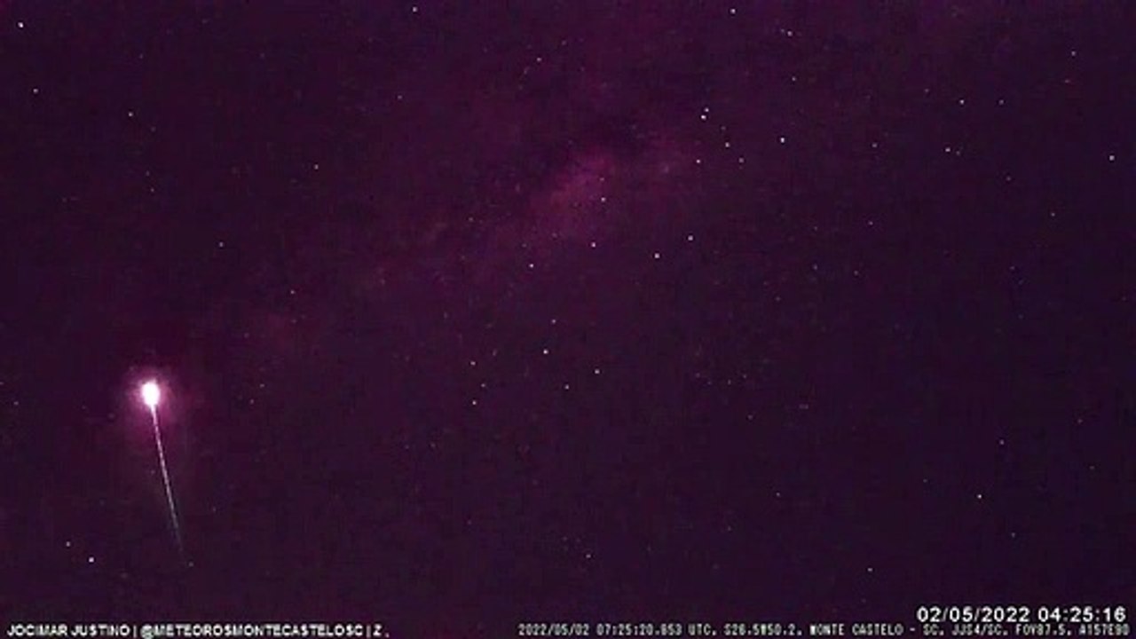 Vídeo: estação flagra mais de 300 meteoros no céu de Santa Catarina