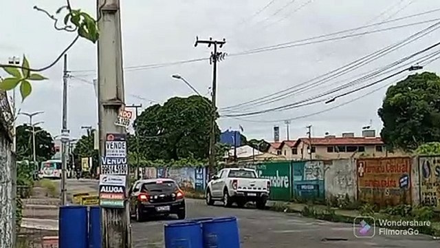 Airbus A320NEO PR-YYB vindo de Belém do Pará e Airbus A321 PT-MXA vindo de Guarulhos