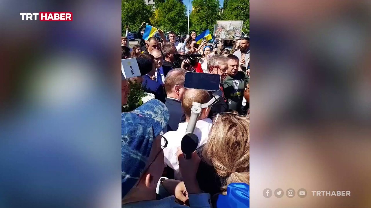 Polonya'da Rus Büyükelçisi'ne boyalı saldırı