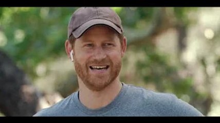 Prince Harry Wears 'Girl Dad' T-Shirt for Lili in Surprise Comedy Skit: Watch!