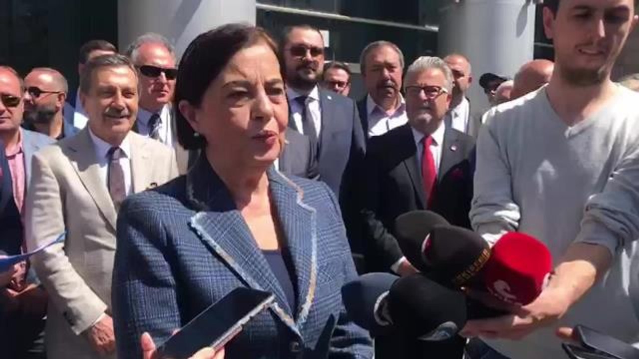 Jale Nur Süllü, Kendisine "Ahlaksız Kadın" Diyen Koza Altın Yöneticisi Hakkında Suç Duyurusunda Bulundu