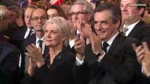 Francia, l'ex-premier Fillon condannato a quattro anni di carcere