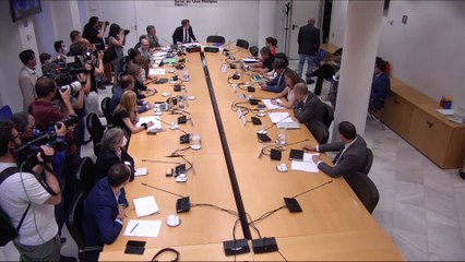 Almeida niega espionaje en comisión reducida a "sala de rumores y cotilleos"