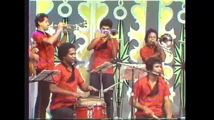 ext-estrellas-reunen-090522