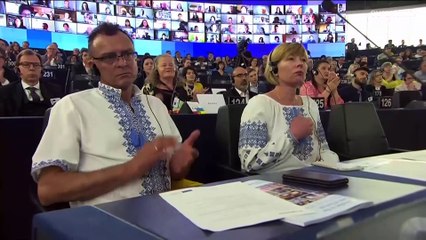 ما هي المنظمة السياسية الأوروبية الجديدة التي يريد ماكرون تأسيسها؟ وما هي أهدافها؟