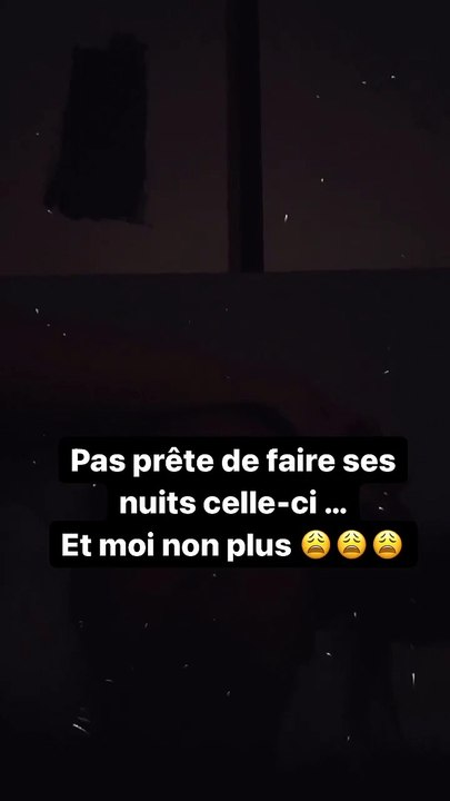 Vitaa a du mal à endormir sa fille d'1 mois, la petite Noa @ Instagram / Vitaa