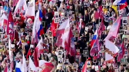 فيديو: بوتين يشارك في مسيرة "فوج الخالدين"