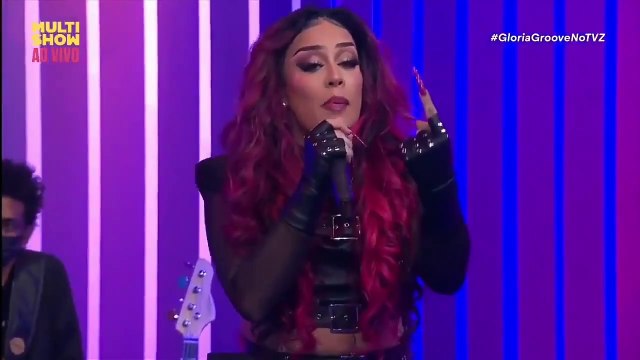 Gloria Groove e Ferrugem - Meu Talismã (IZA) | Ao Vivo no TVZ