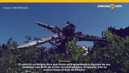 Скачать видео: El ejército ucraniano dice que Rusia está reteniendo algunas de sus fuerzas para evitar un contraataque ucraniano que ha avanzado al este de Kharkiv.