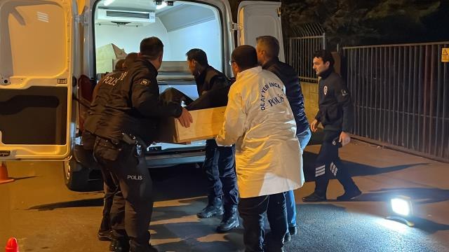 Son Dakika | Tuzla'da trafoya giren kişi akıma kapılarak hayatını kaybetti