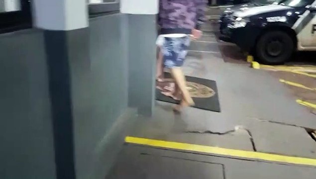 Detidos por roubar celular no Universitário são levados até a delegacia