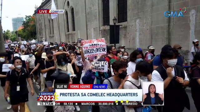 Grupo ng mga kabataan at manggagawa, nagkilos-protesta sa Comelec headquarters | Eleksyon 2022