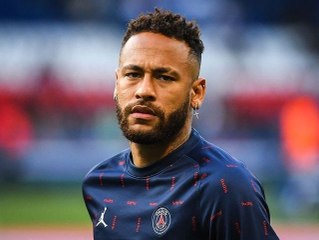 Neymar grillé avec la femme d'un coéquipier après un match, la vidéo qui fait jaser...