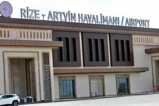Rize-Artvin Havalimanı açılış için gün sayıyor