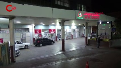 İzmir'de iki grup arasında bıçaklı kavga 1'i ağır 2 yaralı