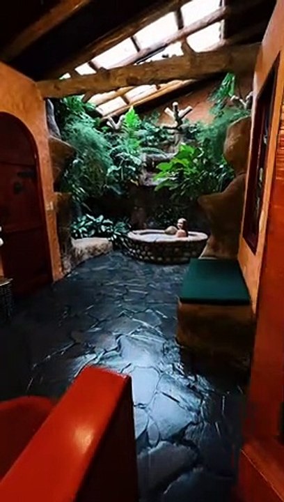 imagine if this was your bathroom ...