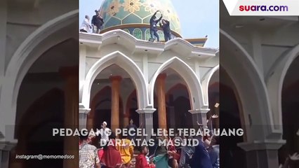 Geger! Juragan Pecel Lele Tebarkan Uang THR dari Atas Masjid