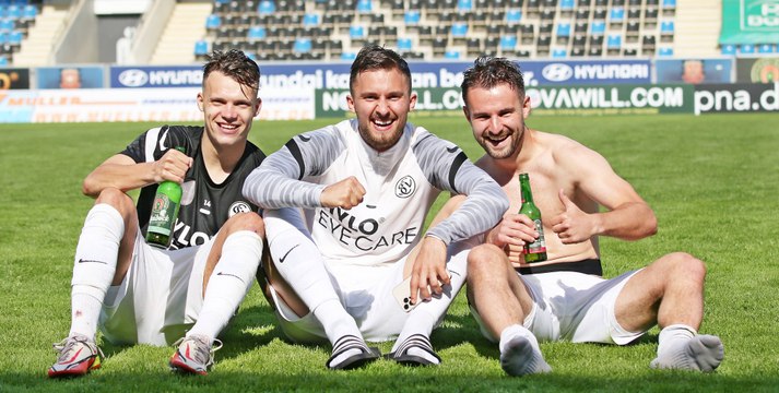 Am Ende ohne Fußball zum Aufstieg: Die kuriosesten zwölf Minuten der Saison