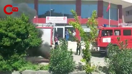 Borcunu taksitlendirme talebi reddedilince vergi dairesi önünde lastik yaktı