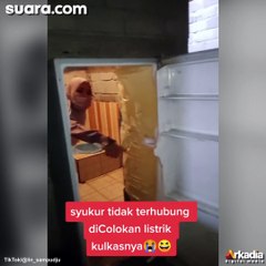 Unik! Kulkas Ini Kalau Dibuka Ternyata Isinya Toilet