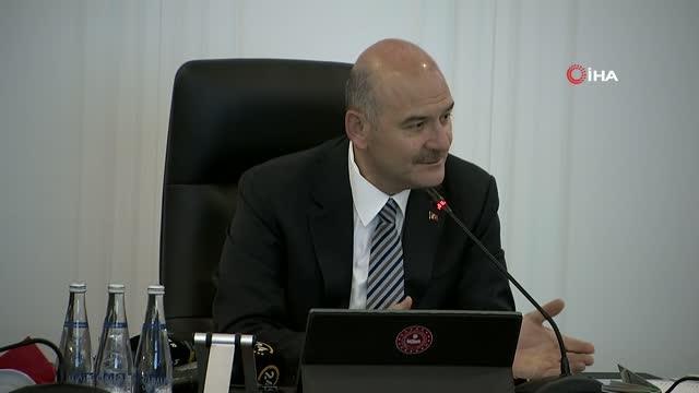 İçişleri Bakanı Soylu, yerli e pasaport, yeni e mavi kart ve yeni e sürücü belgesi tanıtım programında konuştu