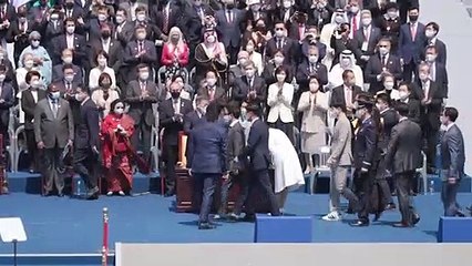 Novo presidente da Coreia do Sul toma posse