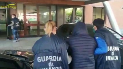 Maxi truffa sui certificati energetici green, 22 indagati