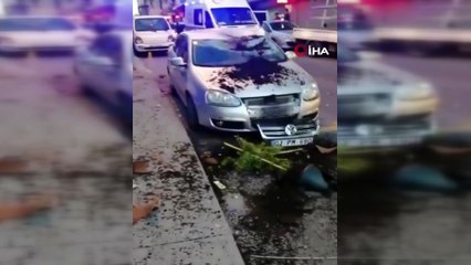 İstanbul’da dehşet anları! Binanın çatısına çıkıp ortalığı savaş alanına çevirdi