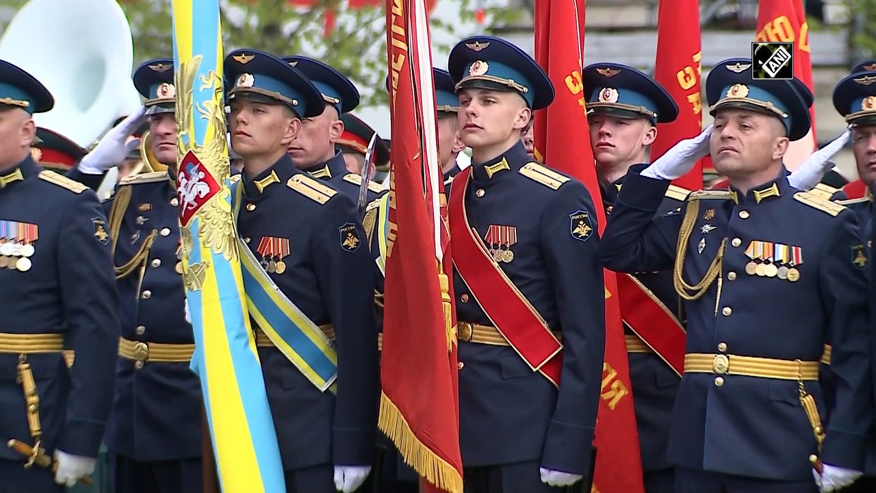 Russia commemorates 77th Victory Day anniversary