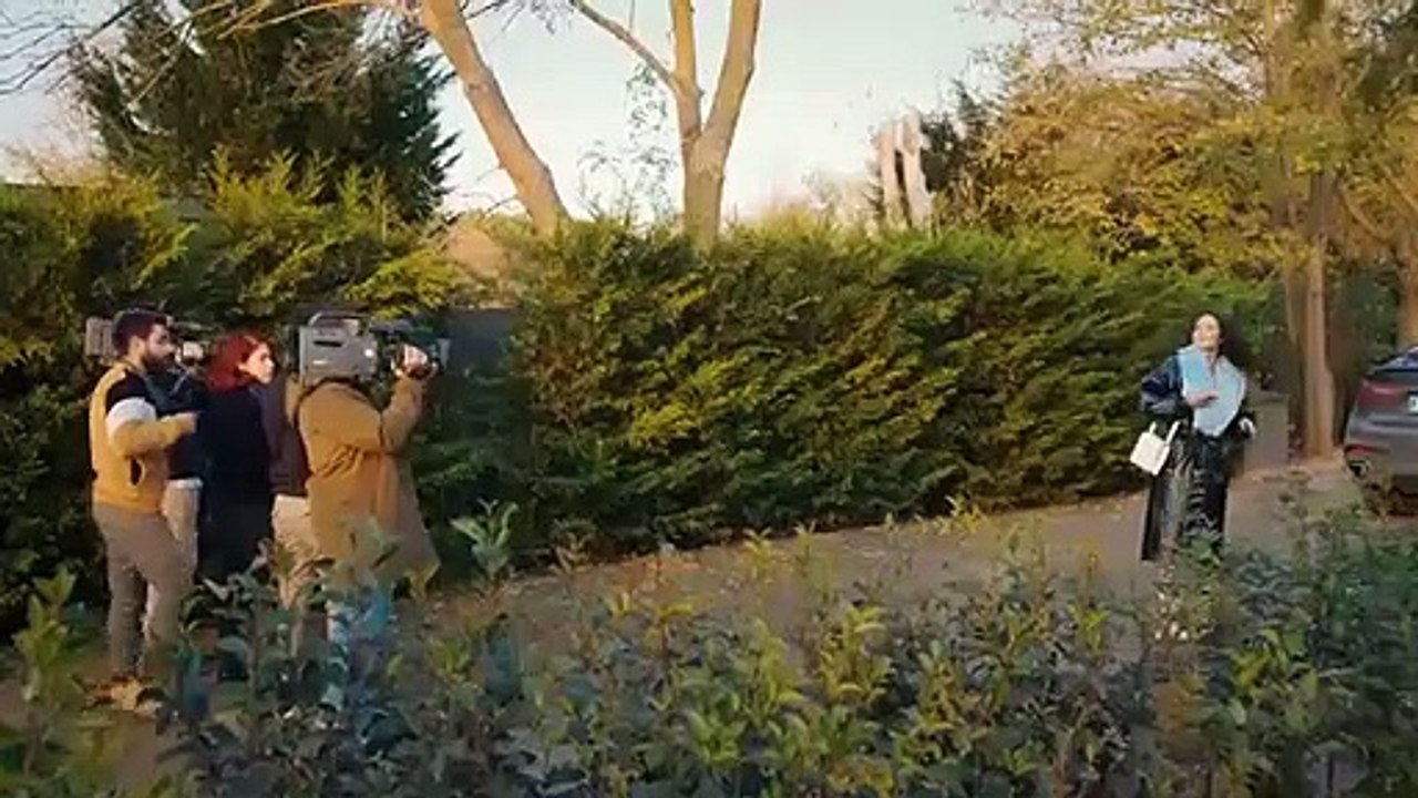 El Amor esta en el Aire- Love is in the Air- 69- La nueva directora de relaciones publicas