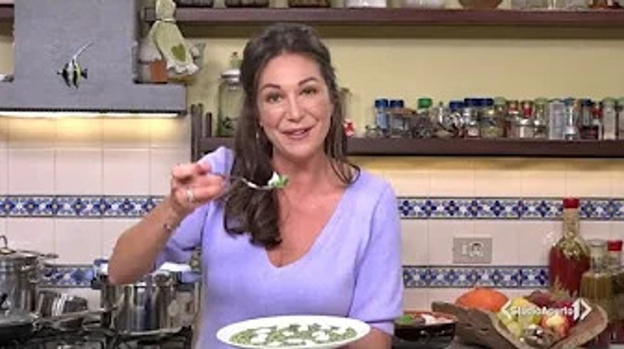 Cotto e mangiato, puntata di oggi ricetta risotto agli spinaci con mozzarella di bufala campana del