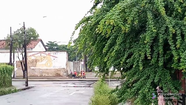 Airbus A320NEO PR-YRT vindo de Belém do Pará e Airbus A320NEO PR-YYC vindo do Recife para Fortaleza