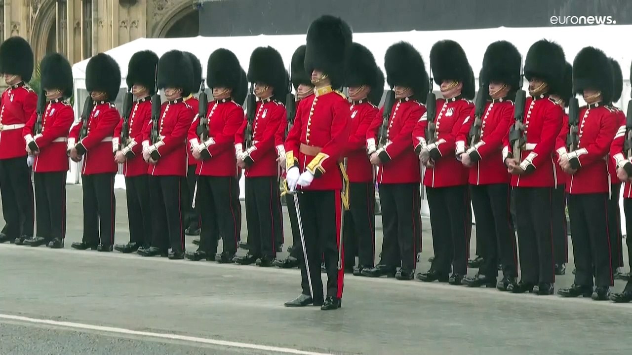 Parlamentsansprache: Britische Königin lässt sich von Prinz Charles vertreten