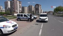 Kayseri'de 'suça' geçit yok... 15 ekip 38 polisin katılımıyla bölgesel asayiş uygulaması yapıldı
