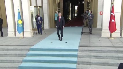 Cumhurbaşkanı Erdoğan, Kazakistan Cumhuriyeti Cumhurbaşkanı Tokayev'i resmi törenle karşıladı