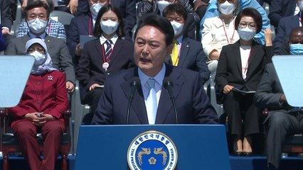 윤석열 대통령 "반지성주의로 민주주의 위기...'자유'의 가치 중요" / YTN