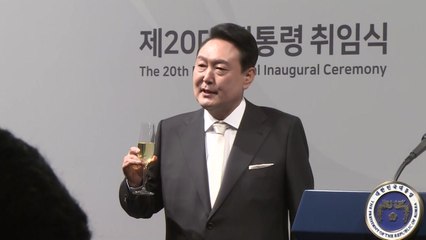 외빈 만찬으로 첫날 마무리..."당당한 외교 펼칠 것" / YTN