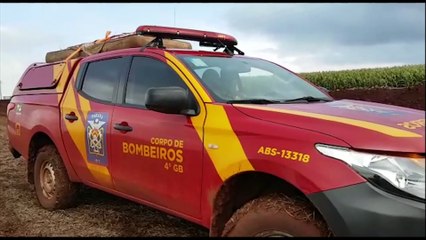 Tải video: Bombeiros, PM e IML são mobilizados em resgate de cadáver em Santa Tereza do Oeste