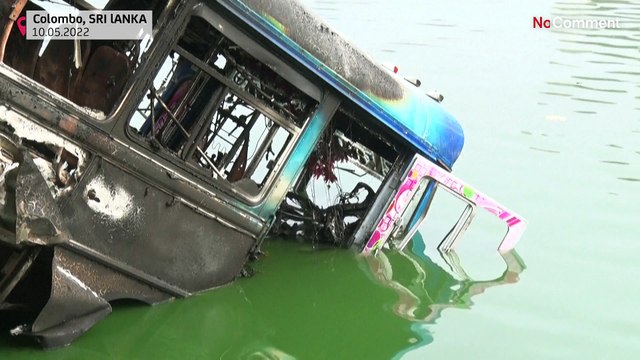 Не менее пяти человек погибли в ходе протестов в Шри-Ланке