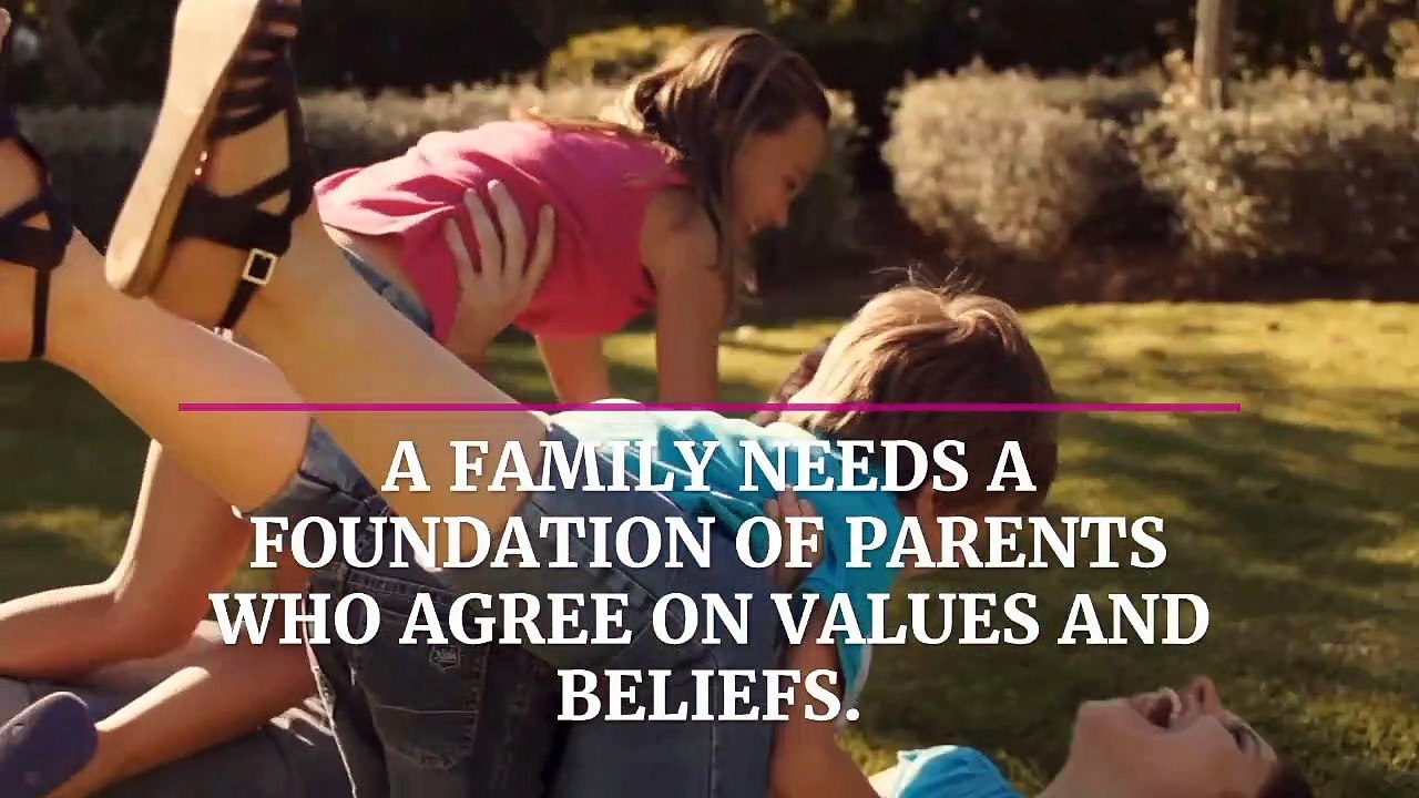 God's Message to Everyone | Family Foundations | God Help You Prayer