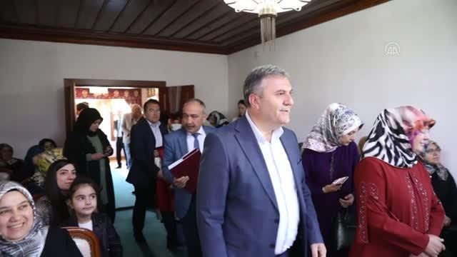 Başkan Demirbaş, Cumhuriyet Savcısı Deniz ile Teğmen Almış'ın nikahını kıydı