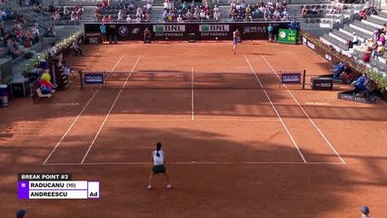 Andreescu advances as Raducanu forced to retire