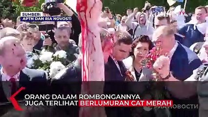 Potret Dubes Rusia di Polandia Disiram Cairan Merah oleh Demonstran