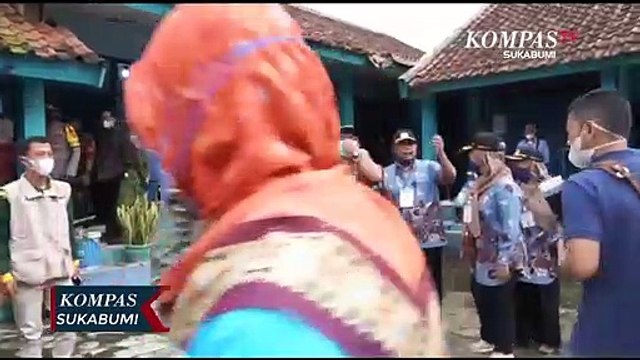 Bupati Sukabumi Tinjau Pilkades Serentak