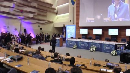 SARAYBOSNA - Ticaret Bakanı Muş, 11'incisi düzenlen "Saraybosna İş Forumu"nun açılışında konuştu