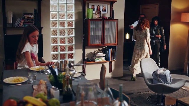 Plus belle la vie : [Indiscrétion] - Betty se réfugie chez Léa