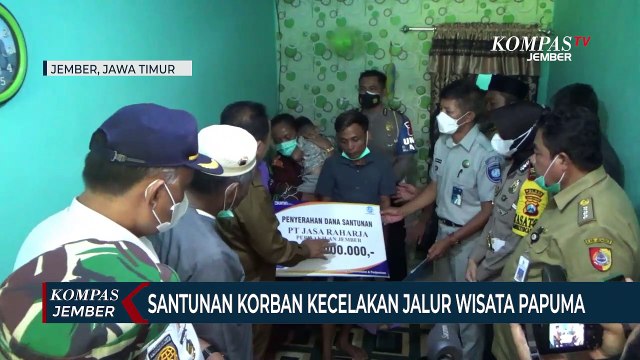 Bupati Jember Serahkan Santunan Korban Laka Maut Jalur Wisata Papuma