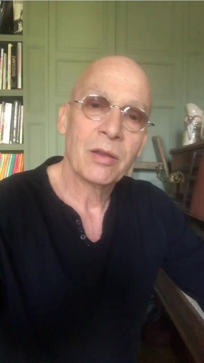 VOICI - Florent Pagny atteint d'un cancer : le chanteur donne de ses nouvelles dans une vidéo (1)