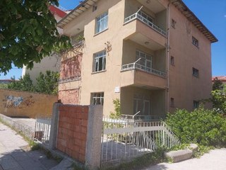 MADDE BAĞIMLILARINA KARŞI KAPI VE BALKONA DUVAR ÖRDÜLER